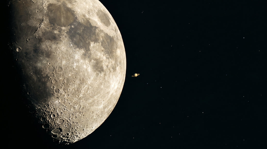 The Moon is closing in on Saturn: watch the gap shrink over three nights